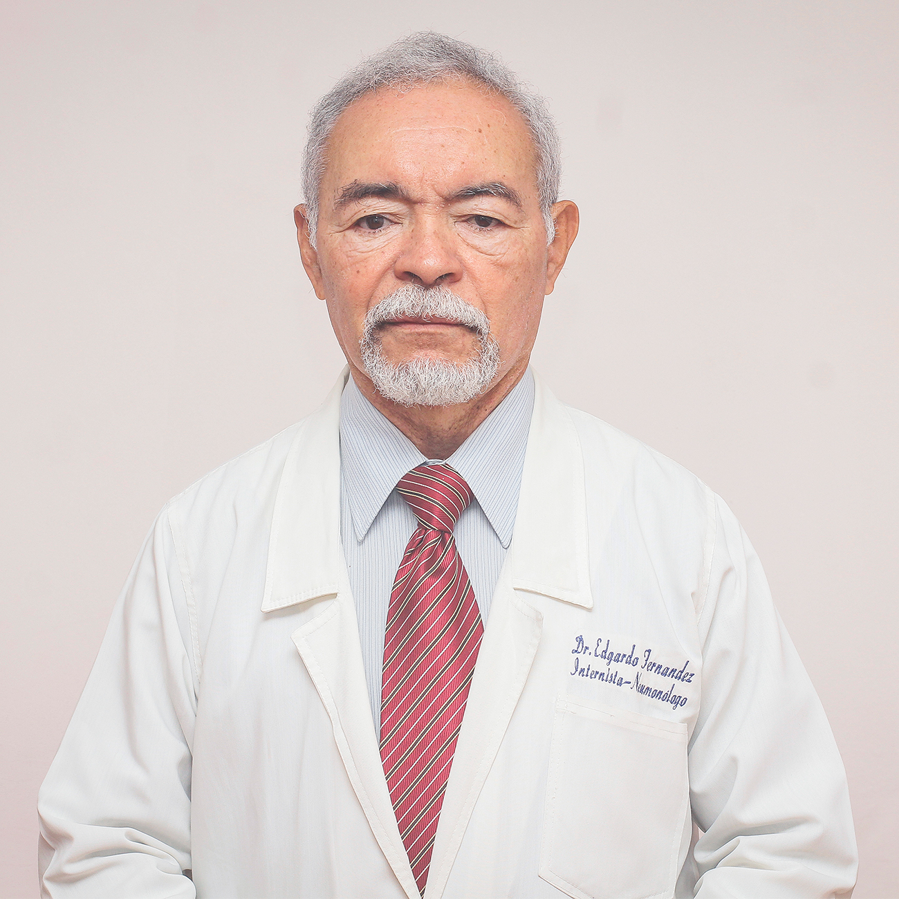 Dr. Edgardo Fernandez