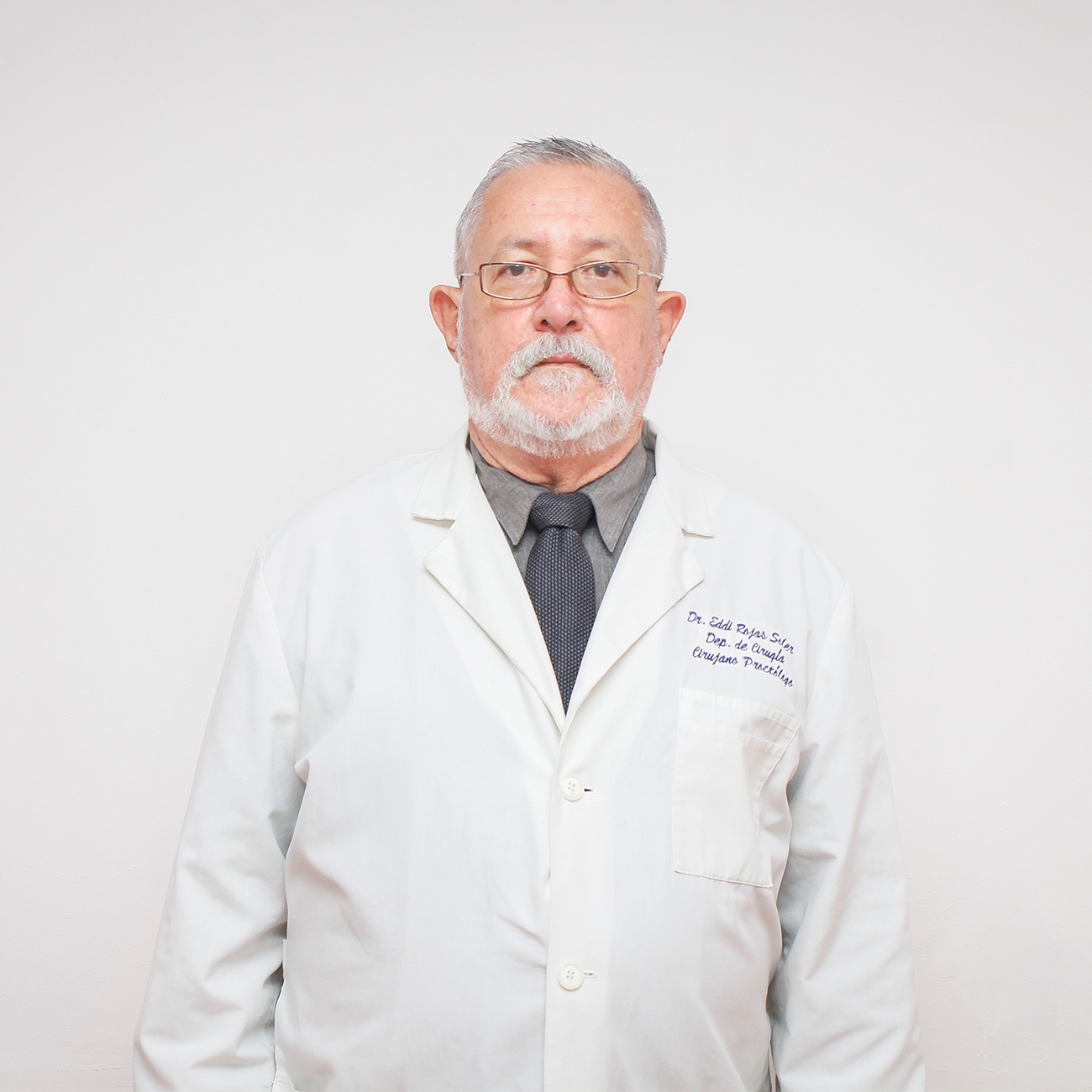 Dr.Eddie Rojas