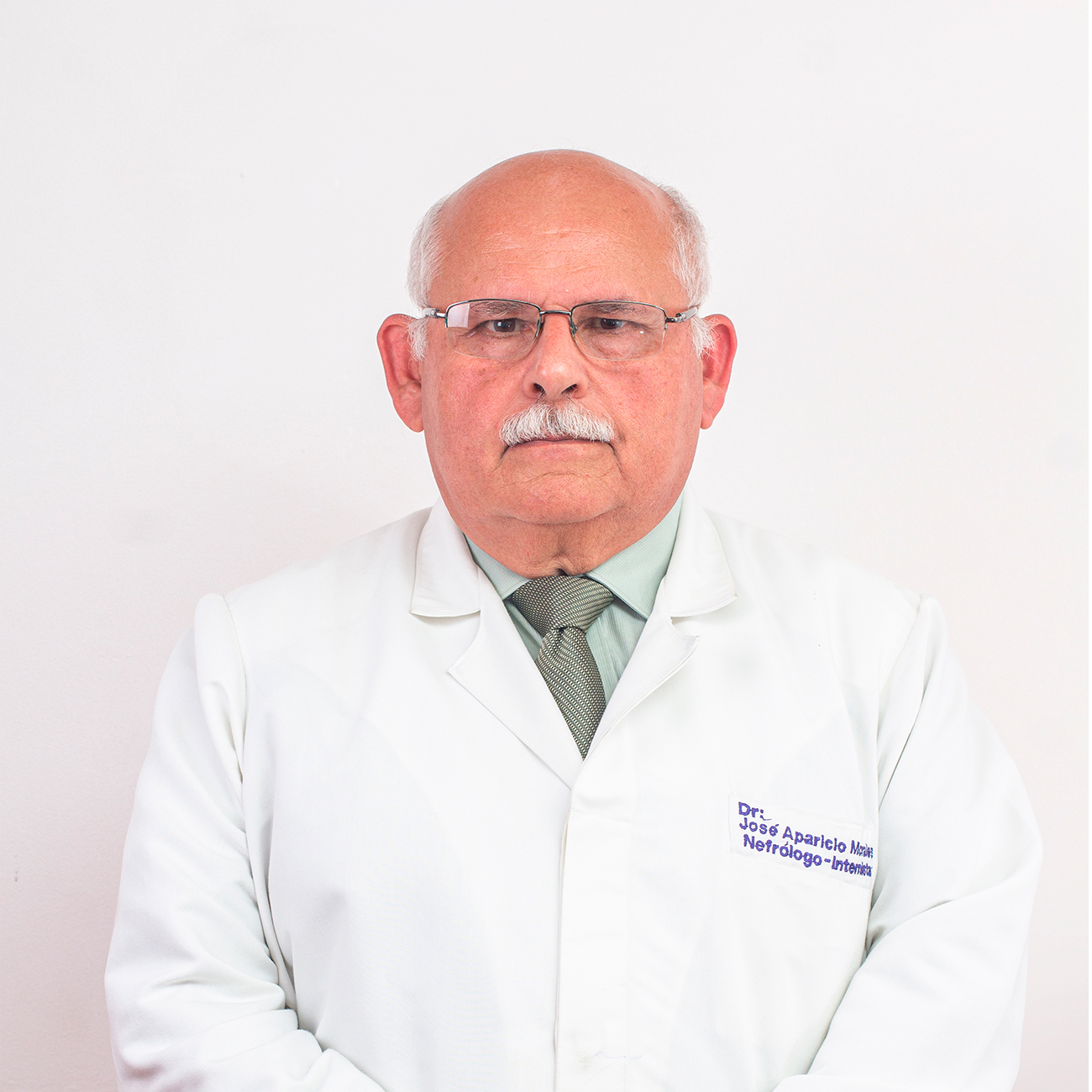 Dr. Jose Lenin Aparicio